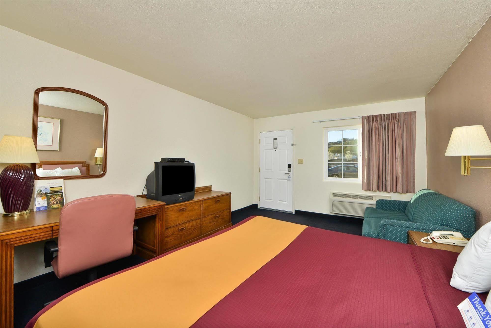 Value Inn & Suites 레딩 외부 사진