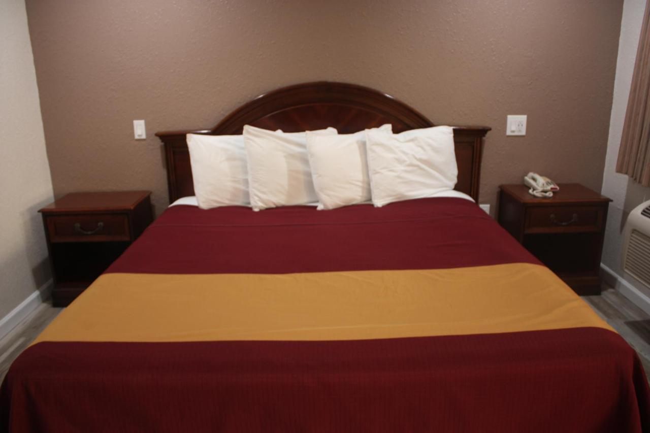 Value Inn & Suites 레딩 외부 사진